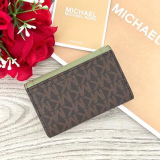 Michael Kors - 《新品》MICHAEL KORS グリーン シグネチャー レザー ...