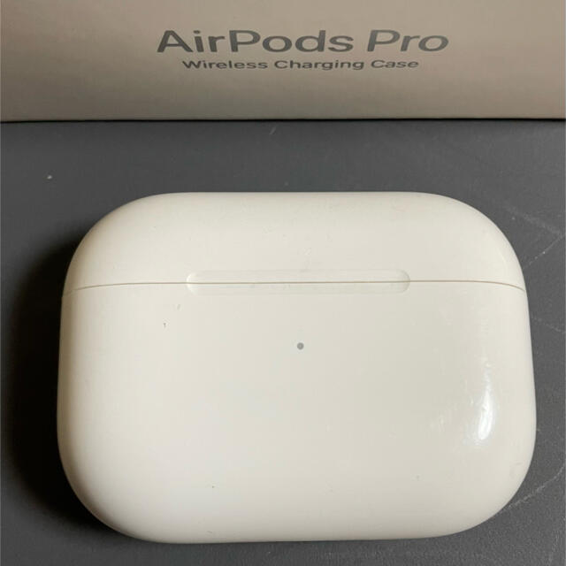 Apple AirPods  Pro エアーポッズ　充電ケースのみ