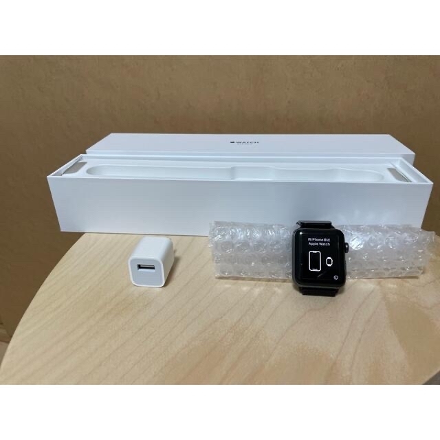 【人気】Apple Watch 3 (42m) ブラック