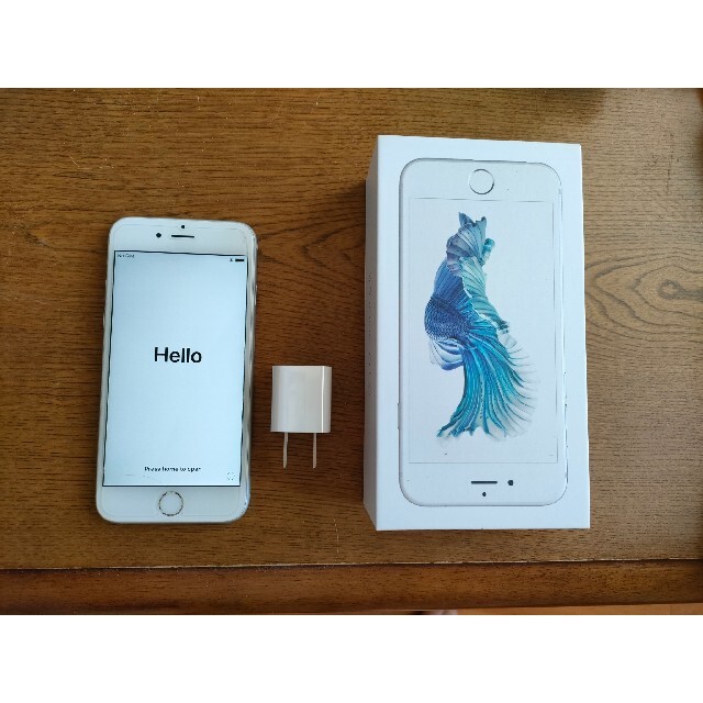 iPhone 6s Silver 32 GB SIMフリー