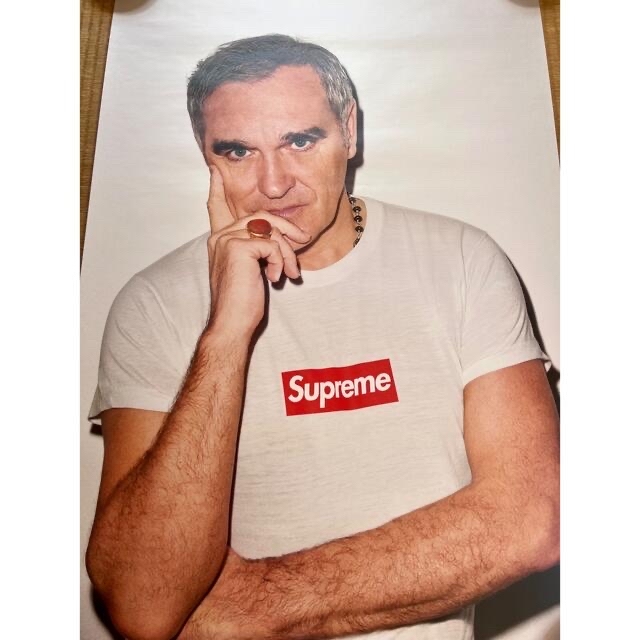 Supreme - supreme neil young morrissey posterの通販 by yf's shop ...