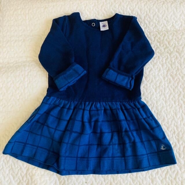 PETIT BATEAU(プチバトー)のプチバトー ワンピース 18m 81cm キッズ/ベビー/マタニティのベビー服(~85cm)(ワンピース)の商品写真