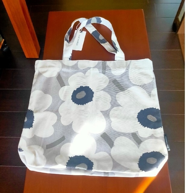 marimekko(マリメッコ)のマリメッコ marimekko トートバッグ Notko ライトグレー レディースのバッグ(トートバッグ)の商品写真