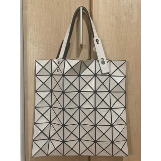 美品 イッセイミヤケ ISSEY MIYAKE バッグ ハンドバッグ ラフィアプリント カバン レディース ベージュ