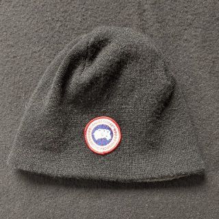 カナダグース(CANADA GOOSE)のカナダグース　ニット帽　黒色　ウール　ニットキャップ　CANADA GOOSE(ニット帽/ビーニー)