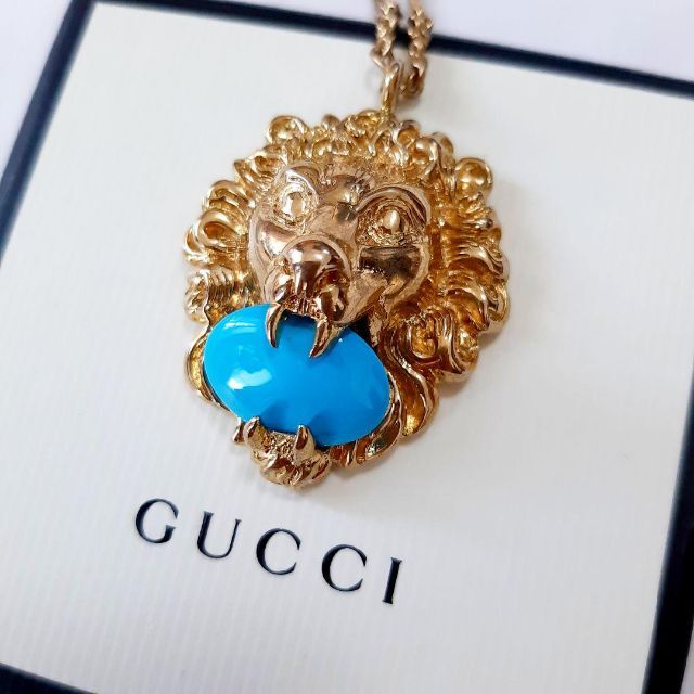 Gucci(グッチ)の希少　グッチ　ライオンヘッド　ターコイズ　石　ネックレス　ゴールド　箱付き　希少 メンズのアクセサリー(ネックレス)の商品写真