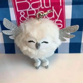 バスアンドボディーワークス(Bath & Body Works)の【新品】バスアンドボディワークス ジェル ホルダー ホワイトフクロウ(キーホルダー)