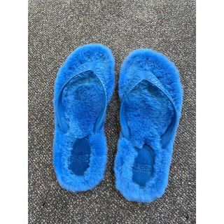 アグ(UGG)のアグUGG　ビーチサンダル　W FLUFFIE (ビーチサンダル)