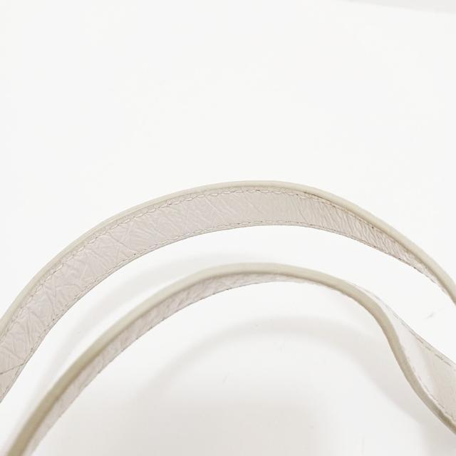 DIESEL(ディーゼル)のDIESEL(ディーゼル) リュックサック - 白 レディースのバッグ(リュック/バックパック)の商品写真