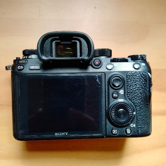 SONY(ソニー)の【動作良好】SONY α9 ILCE-9 中古 GP-X1EM付 スマホ/家電/カメラのカメラ(ミラーレス一眼)の商品写真