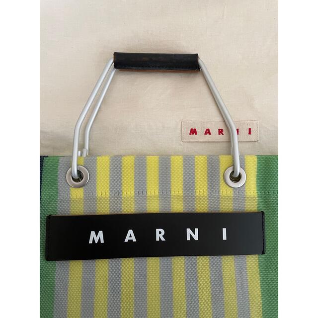 Marni(マルニ)のMARNIマルニメッシュストライプバッグ　フラワーカフェ レディースのバッグ(ハンドバッグ)の商品写真