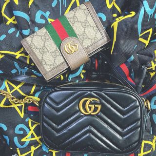 グッチ(Gucci)のGUCCI♡iphone♡ケース♡チェーン(iPhoneケース)