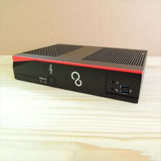 フジツウ(富士通)の2コア/4GB/SSD FMV FUTRO S720 超小型デスクトップ(デスクトップ型PC)