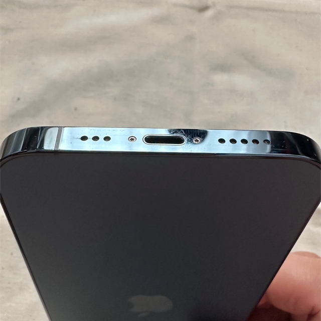Apple(アップル)の【値下げ】Apple iPhone 12 Pro 128GB パシフィックブルー スマホ/家電/カメラのスマートフォン/携帯電話(スマートフォン本体)の商品写真
