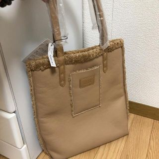 ジェイダ バッグの通販 800点以上 | GYDAのレディースを買うならラクマ ジェイダ バッグの通販 800点以上 | GYDAのレディースを買うならラクマ