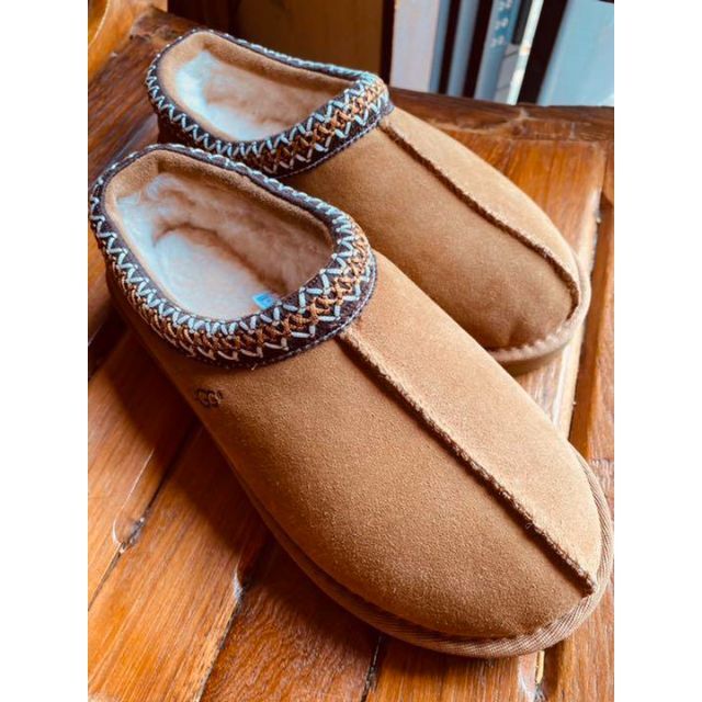 完売しました。。。。。新品✨24cm✨希少サイズ・入手困難✨UGG