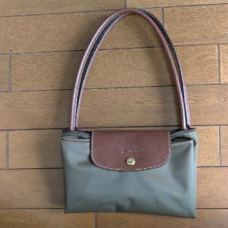 ロンシャン(LONGCHAMP)のLongchamp　トートバッグ　カーキ(トートバッグ)