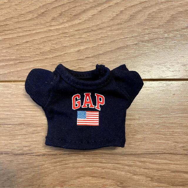 GAP(ギャップ)のGAP ベアー服 エンタメ/ホビーのおもちゃ/ぬいぐるみ(ぬいぐるみ)の商品写真