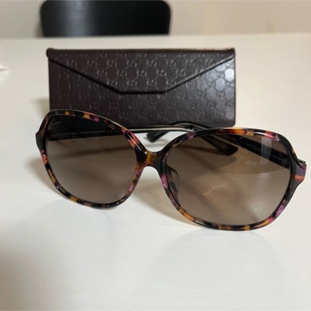 Gucci(グッチ)のGUCCI サングラス レディースのファッション小物(サングラス/メガネ)の商品写真