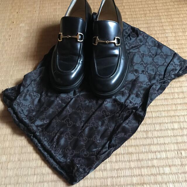 Gucci(グッチ)のGucci ローファー　黒　371/2  先着で袋付 レディースの靴/シューズ(ローファー/革靴)の商品写真