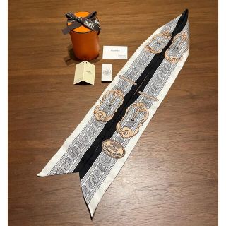 エルメス(Hermes)の【モモコさま専用】エルメス　ツイリー　新品未使用　法廷の勒(バンダナ/スカーフ)