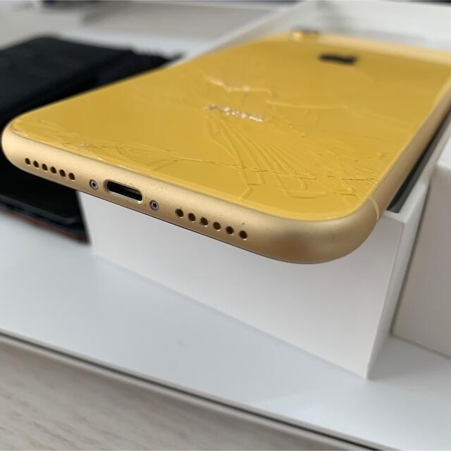 iPhone(アイフォーン)のiPhoneXR★バッテリー88% スマホ/家電/カメラのスマートフォン/携帯電話(スマートフォン本体)の商品写真