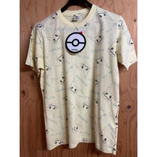 ポケモン(ポケモン)のポケモン　ミミッキュ　総柄　Tシャツ　Mサイズ　イエロー(Tシャツ/カットソー(半袖/袖なし))