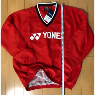 ヨネックス(YONEX)のヨネックス  裏地付き　ブレーカー　長袖　赤　新品　Lサイズ(ウェア)