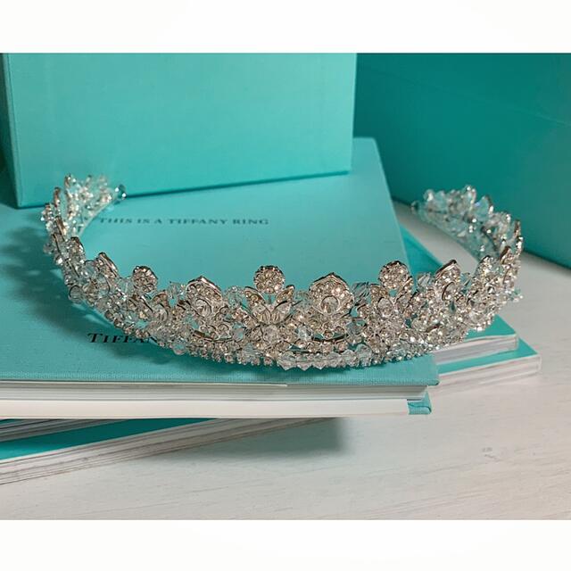 Alexandra Tiara  ????　Ivory&Co   .  アレクサンドラウェディング