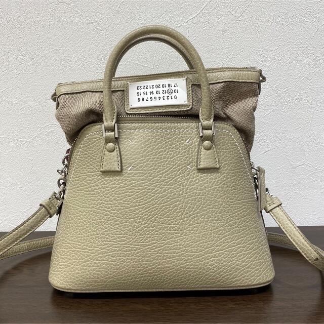 Maison Martin Margiela(マルタンマルジェラ)の美品 22ss 国内正規 メゾン マルジェラ 11 5AC Mini Bag レディースのバッグ(ハンドバッグ)の商品写真