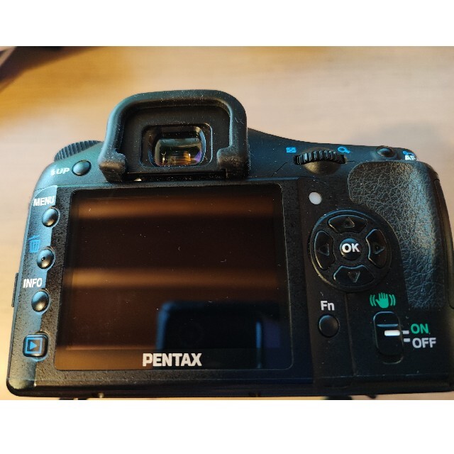 PENTAX(ペンタックス)のPENTAX K200D+DA18-55mmⅡF3.5-5.6 スマホ/家電/カメラのカメラ(デジタル一眼)の商品写真