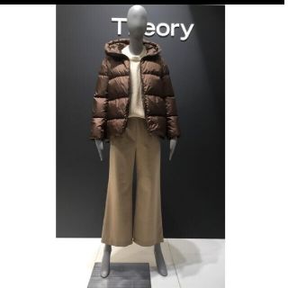 セオリー(theory)のセオリー　19AW　リバーシブル　ダウン　サイズS　　定価7万(ダウンジャケット)