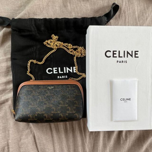 爆買い好評celine - CELINE セリーヌ チェーンクラッチ トリオンフ ...