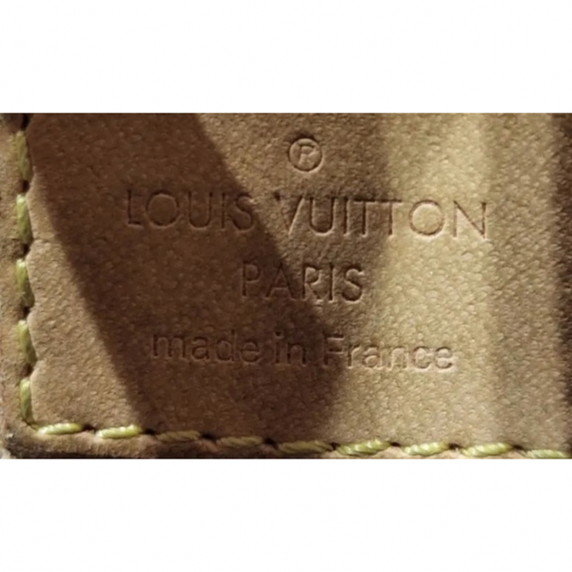 LOUIS VUITTON(ルイヴィトン)のルイヴィトン　ダミエアズール　ポシェットボスフォール レディースのバッグ(ショルダーバッグ)の商品写真