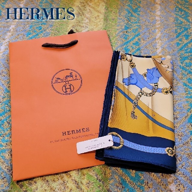 タグ付き　未使用　稀少　HERMES　エルメス　スカーフ　カレ90　シルクの太陽