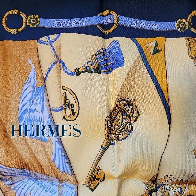 タグ付き　未使用　稀少　HERMES　エルメス　スカーフ　カレ90　シルクの太陽