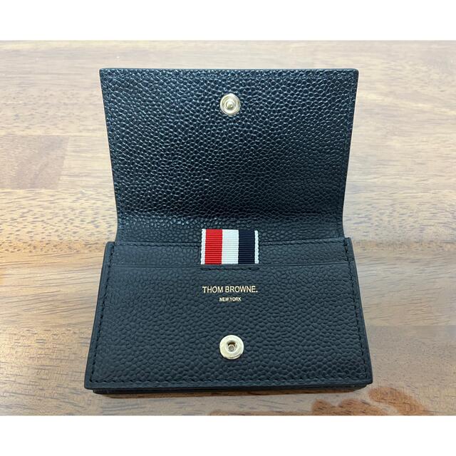 取扱店舗限定アイテム THOM BROWNE ビジネスカードホルダー ペブル