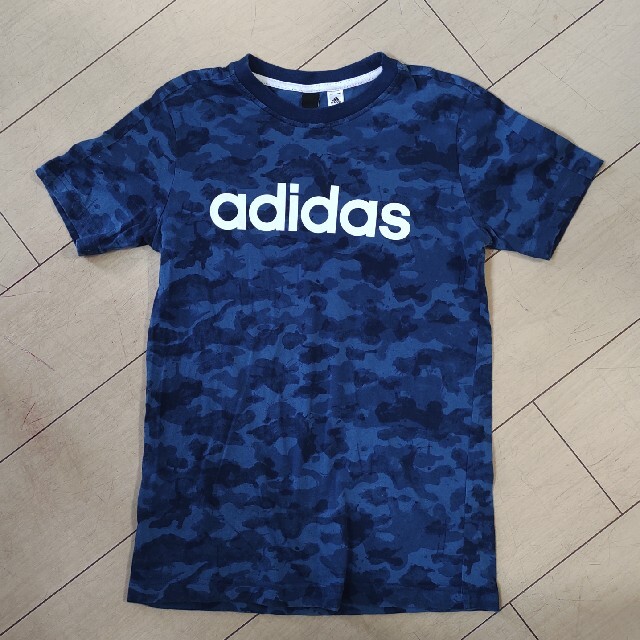 Adidas 美品 アディダス キッズ Tシャツ お洒落 Bk3470 青ブルー 迷彩カモの通販 By はーれー S Shop アディダス ならラクマ Adidas 美品 アディダス キッズ Tシャツ お洒落 Bk3470 青ブルー 迷彩カモの通販 By はーれー S Shop アディダス ならラクマ