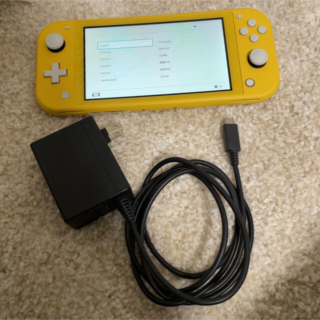 Nintendo Switch LITE yellow