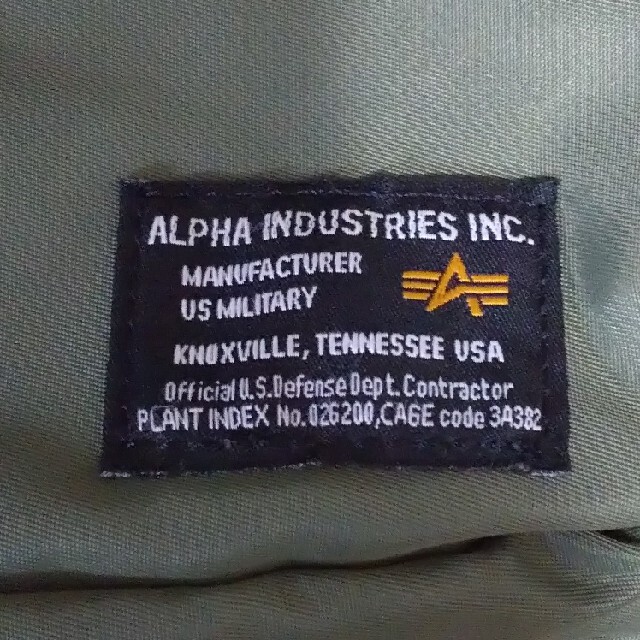 ALPHA INDUSTRIES(アルファインダストリーズ)のALPHA INDUSTRIES ボディーバッグ メンズのバッグ(ボディーバッグ)の商品写真