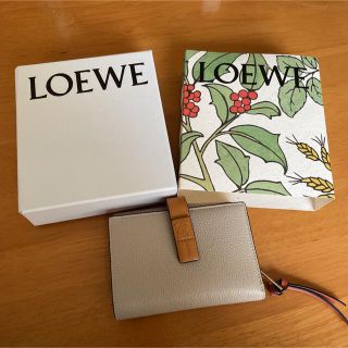 ロエベ ミニ 財布(レディース)の通販 200点以上 | LOEWEのレディースを ...