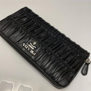 プラダ(PRADA)のPRADA　長財布(財布)