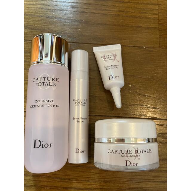 Dior(ディオール)のDiorカプチュールトータルサンプルセット コスメ/美容のキット/セット(サンプル/トライアルキット)の商品写真