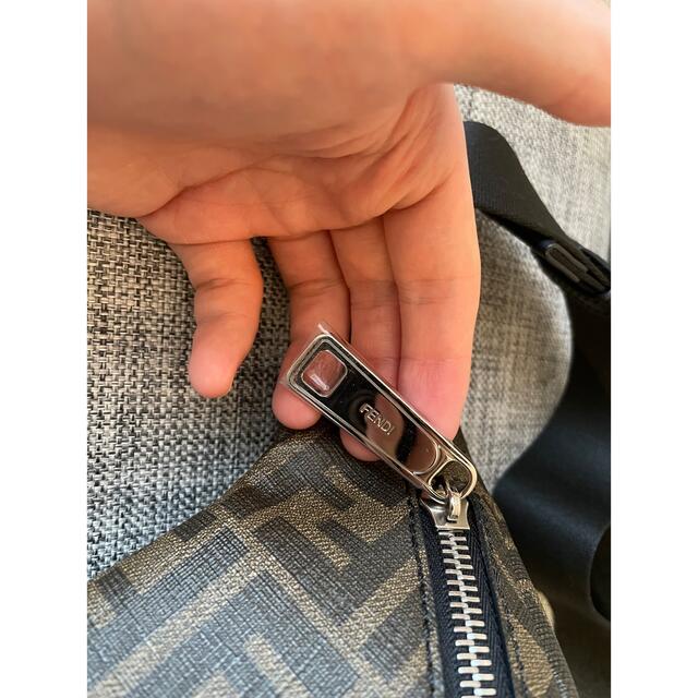 特別セール品】 【新品】【未使用】FENDI ボディバッグ ベルトバッグ