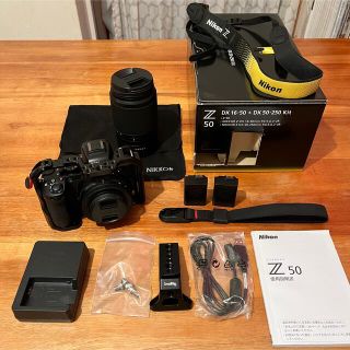 ニコン(Nikon)のNIKON Z50 ダブルズームキット　中古(ミラーレス一眼)