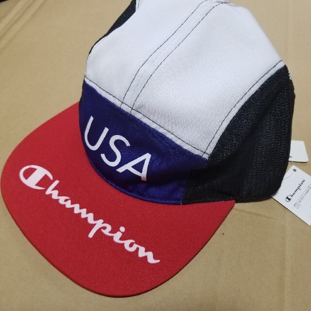 Champion(チャンピオン)のChampion　チャンピオン　新品　キャップ メンズの帽子(キャップ)の商品写真