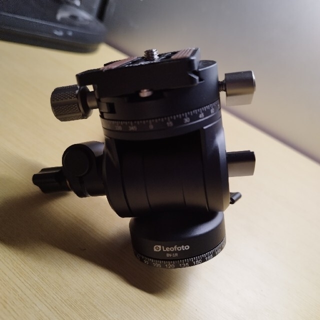 適切な価格 LeofotoレオフォトBV-1R 油圧式ビデオ雲台NP-50プレート付属 その他