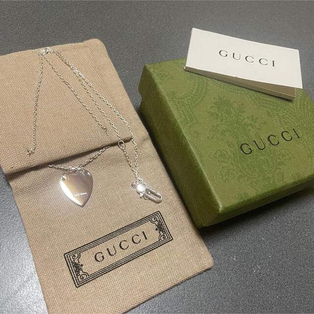 Gucci(グッチ)の【美品】GUCCI トレードマーク ハート付 ネックレス　正規品 箱 保存袋付き レディースのアクセサリー(ネックレス)の商品写真