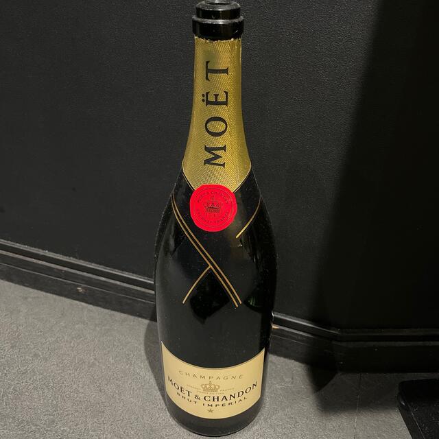 MOËT & CHANDON(モエエシャンドン)のモエシャンドン　3リットル空瓶 食品/飲料/酒の酒(シャンパン/スパークリングワイン)の商品写真