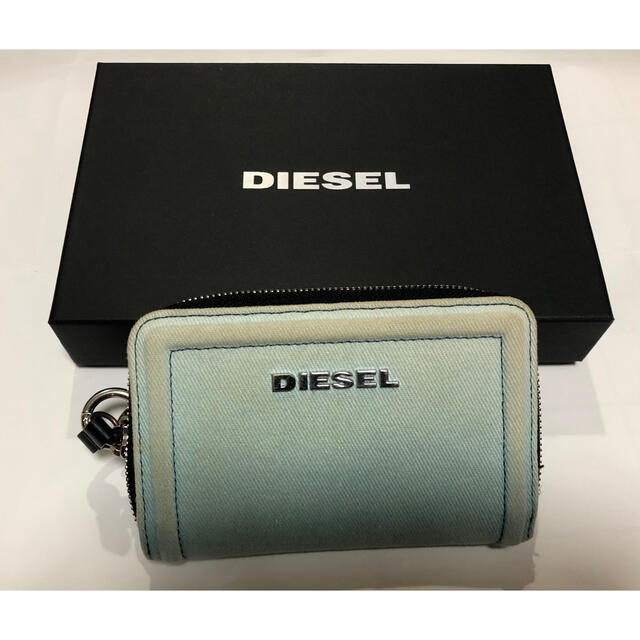 DIESEL 二つ折り財布！箱付き